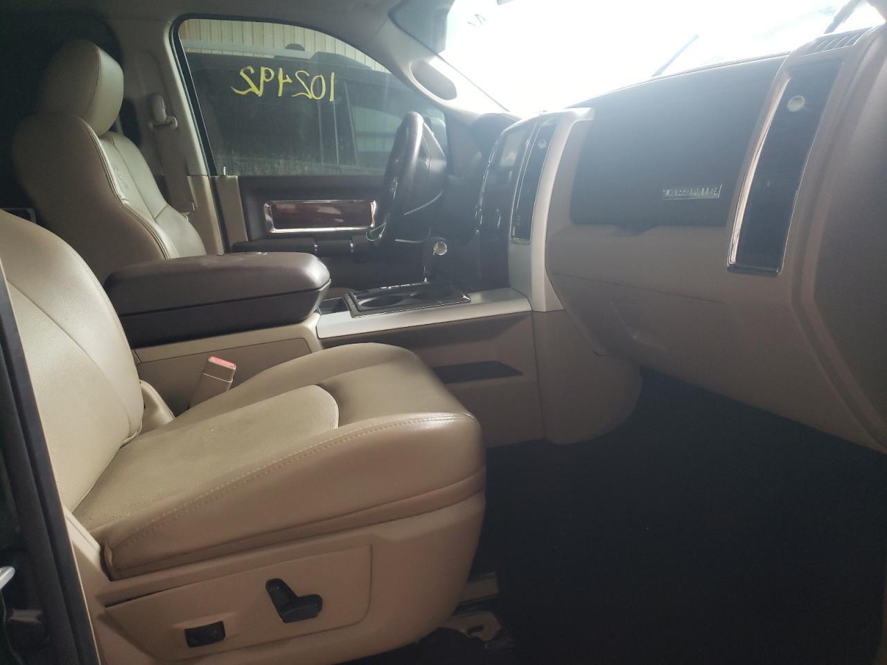 Photo 5 from auction – 2010 DODGE RAM 1500 with VIN 1D7RV1CT0AS127766