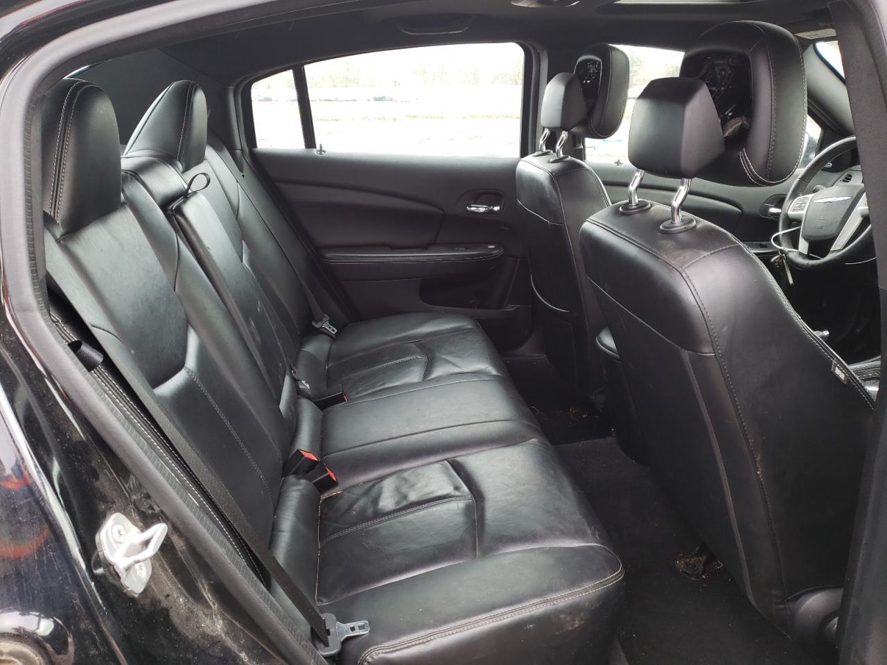 Photo 6 from auction – 2014 CHRYSLER 200 LIMITE with VIN 1C3CCBCG8EN135413