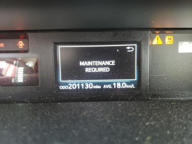 Photo 3 from auction – 2017 TOYOTA PRIUS V with VIN JTDZN3EU7HJ074110