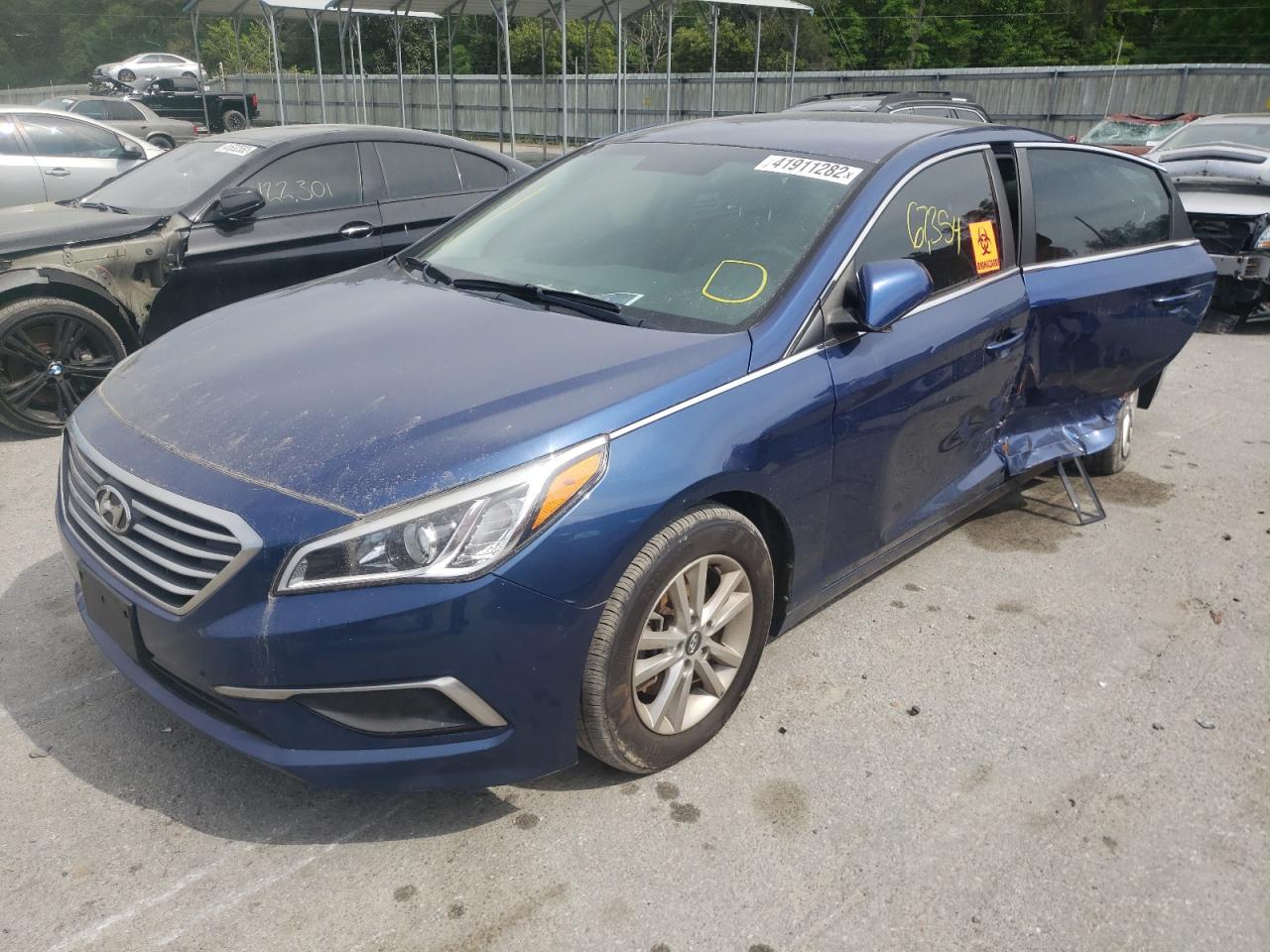Photo 2 from auction – 2017 HYUNDAI SONATA SE with VIN 5NPE24AF7HH508913