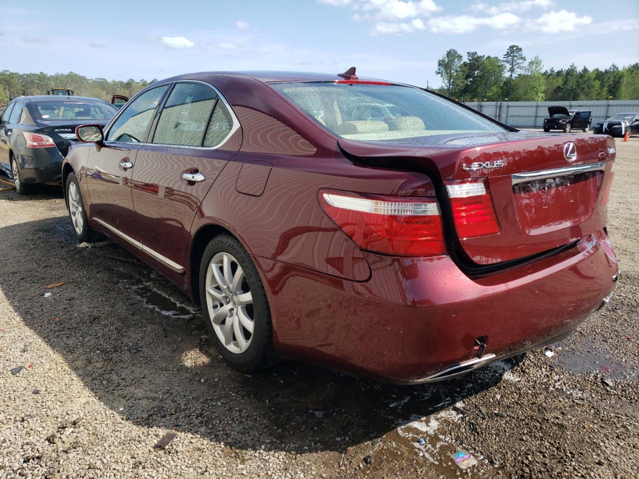 Photo 3 from auction – 2007 LEXUS LS 460 with VIN JTHBL46F875010113