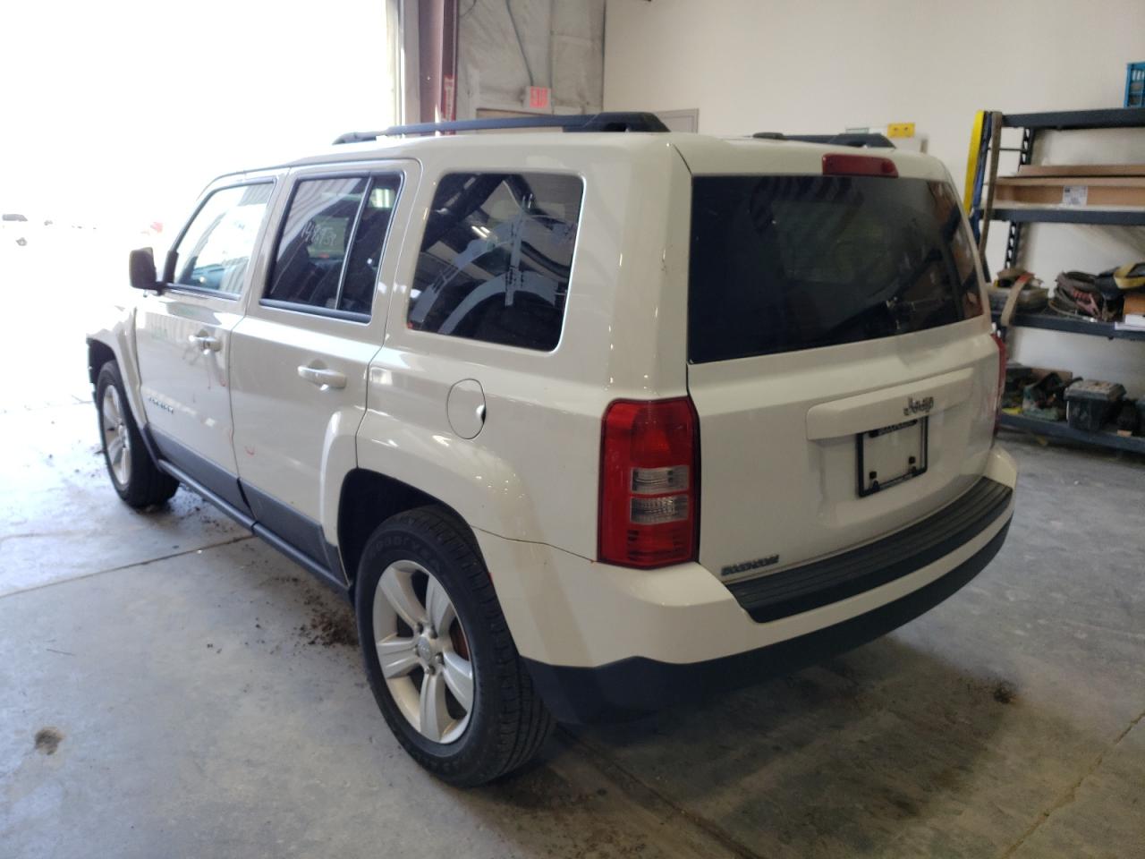 Photo 3 from auction – 2014 JEEP PATRIOT SP with VIN 1C4NJPBB5ED674087