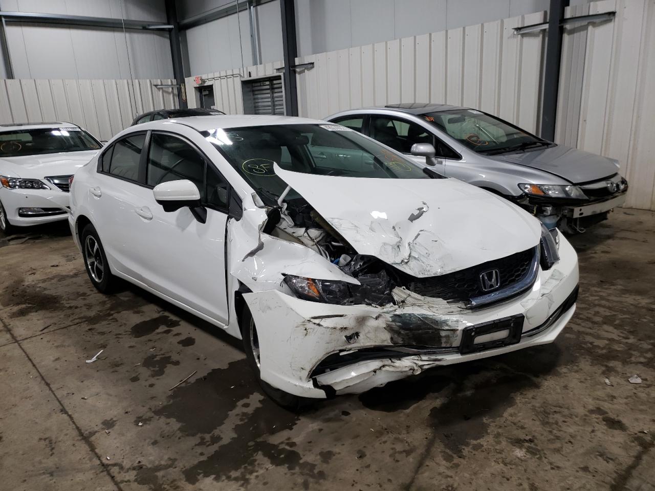 HONDA CIVIC SE 2015 with VIN 19XFB2F71FE030323 - Photo from auction