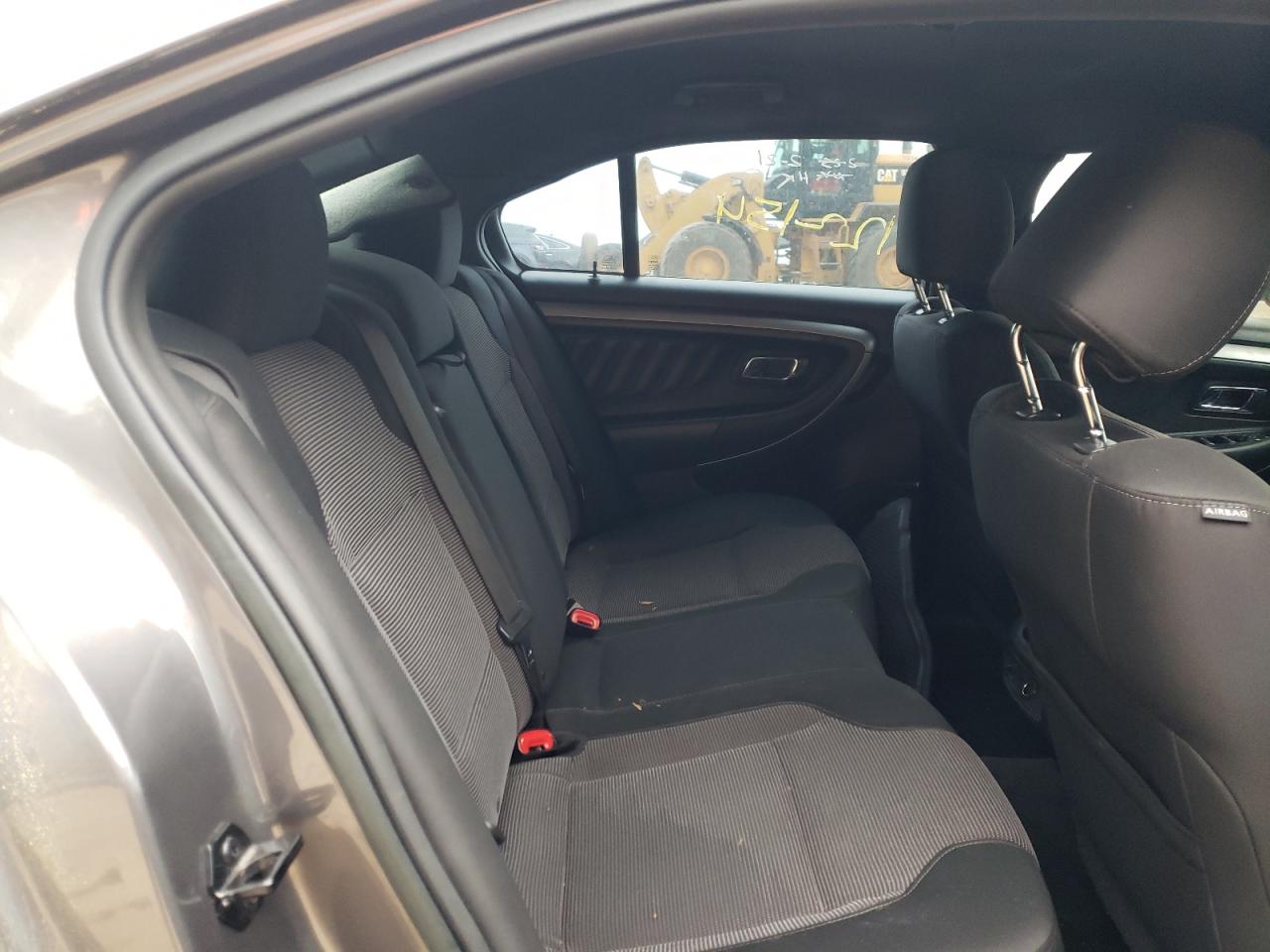 Photo 6 from auction – 2013 FORD TAURUS SEL with VIN 1FAHP2E83DG130849