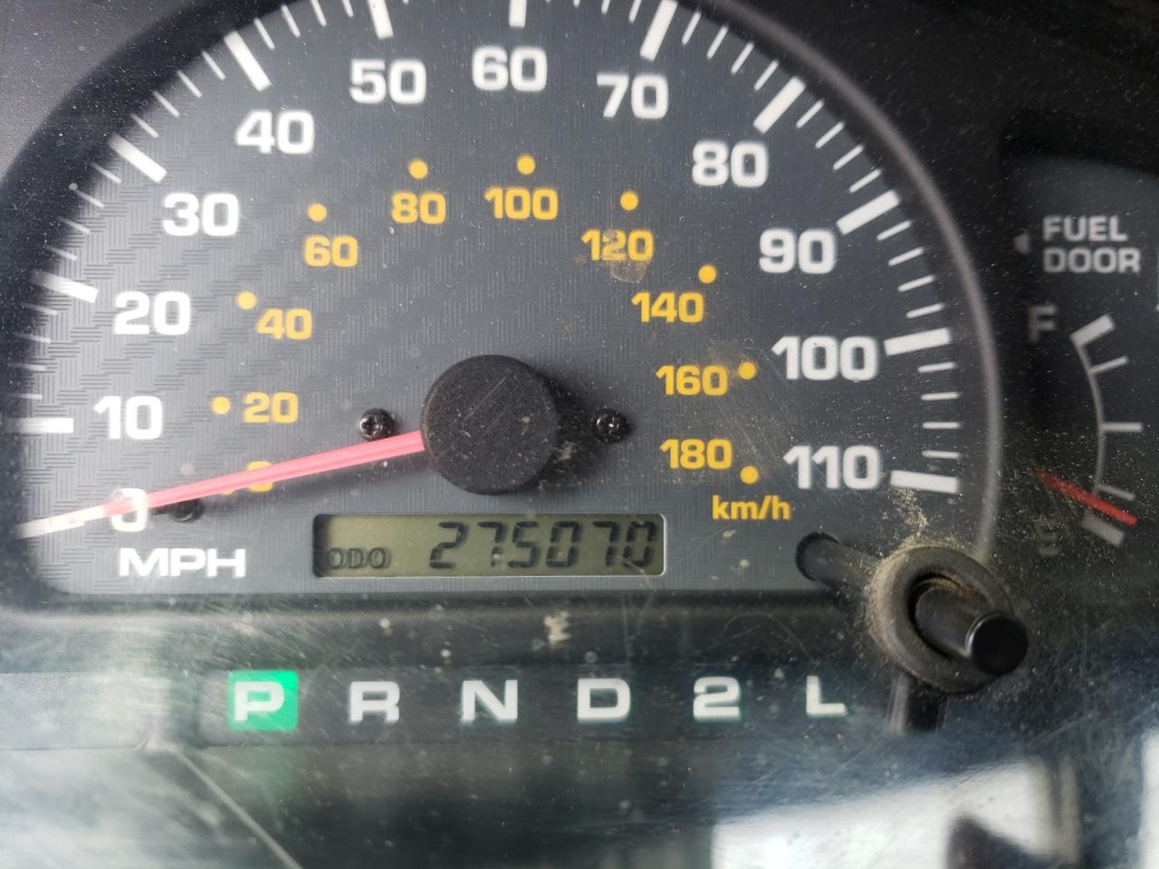 Photo 8 from auction – 2000 TOYOTA 4RUNNER SR with VIN JT3GN86R7Y0136744
