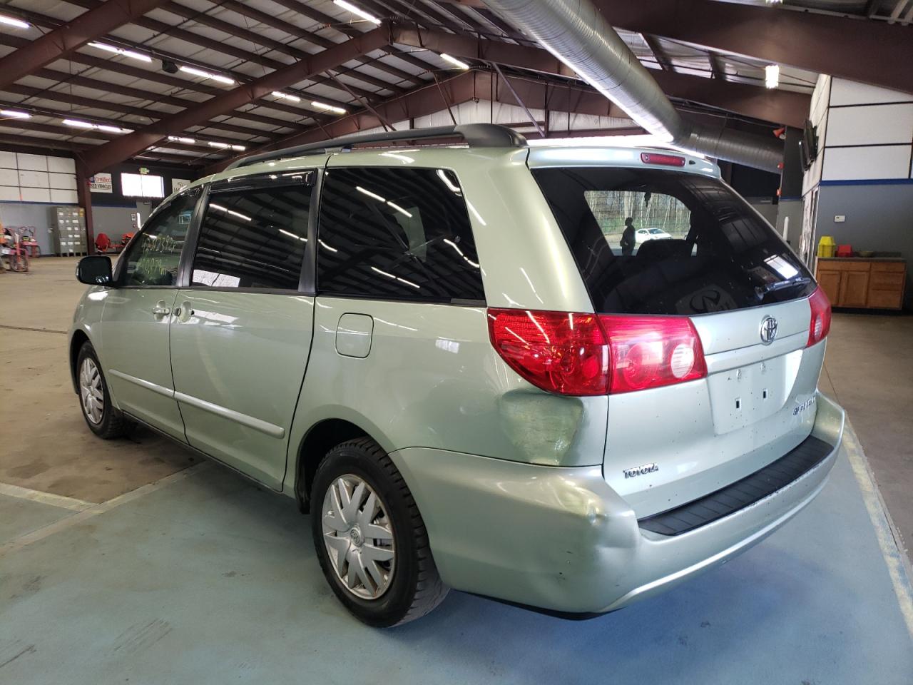 Photo 3 from auction – 2008 TOYOTA SIENNA CE with VIN 5TDZK23C48S213450