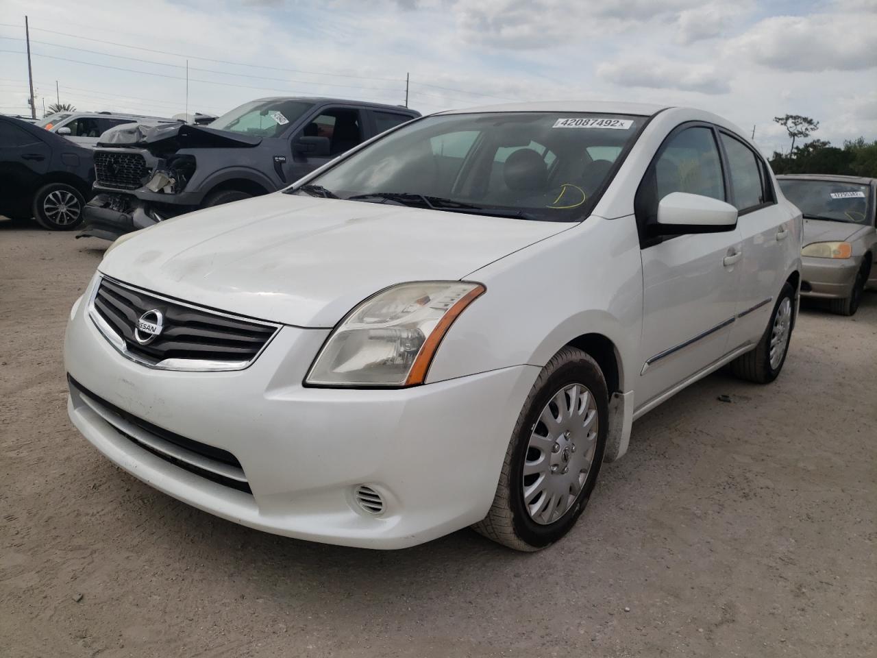 Photo 2 from auction – 2012 NISSAN SENTRA 2.0 with VIN 3N1AB6AP9CL683792