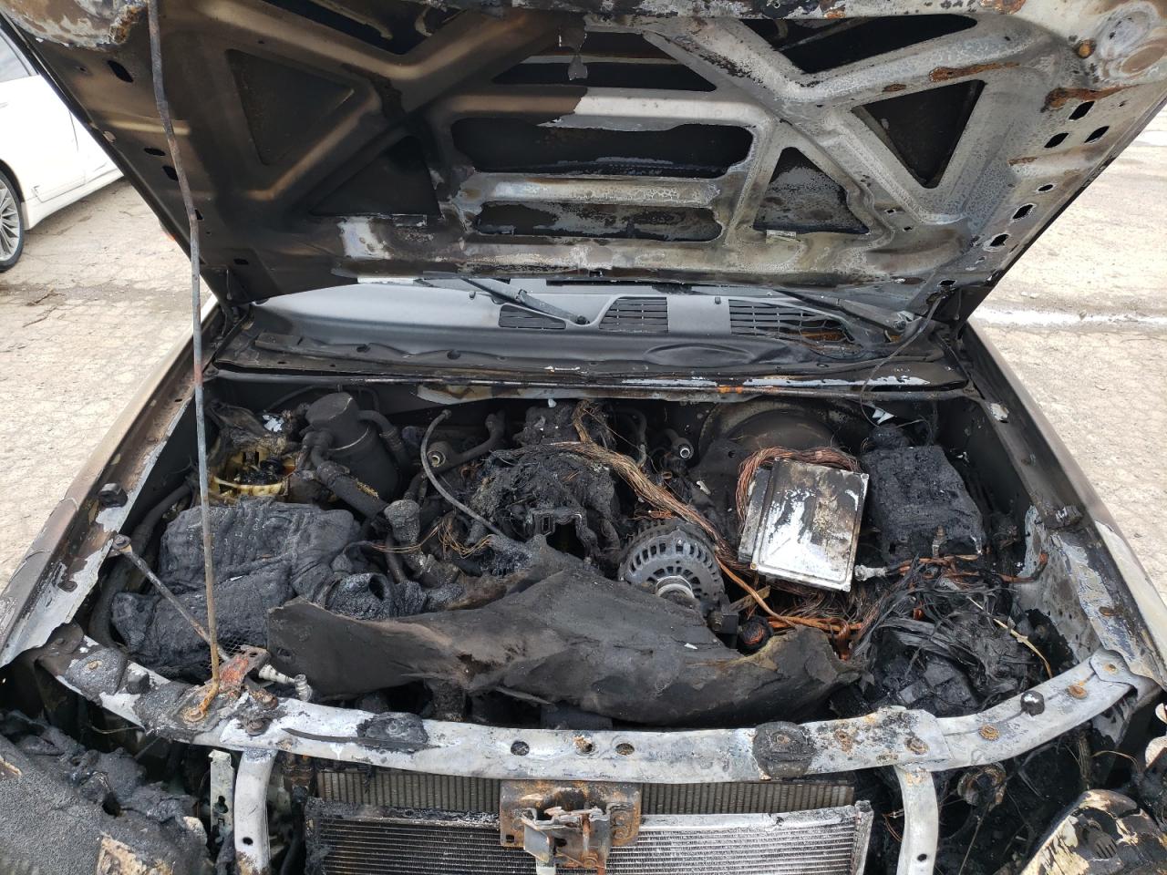 Photo 7 from auction – 2004 CHEVROLET TRAILBLAZE with VIN 1GNET16P546170971