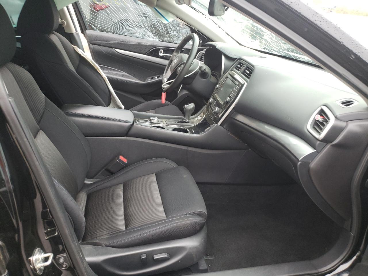 Photo 5 from auction – 2016 NISSAN MAXIMA 3.5 with VIN 1N4AA6AP9GC904797