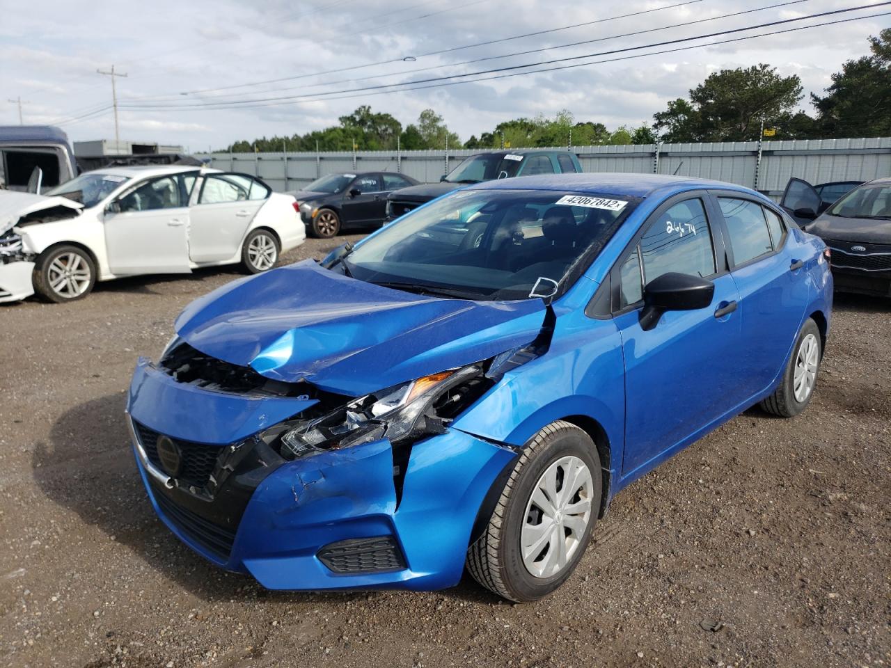 Photo 2 from auction – 2020 NISSAN VERSA S with VIN 3N1CN8DV1LL876623
