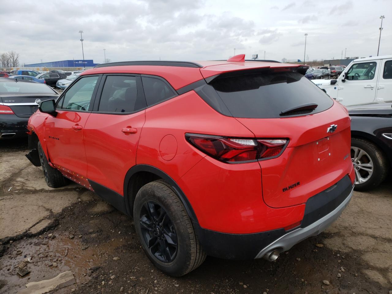 Photo 3 from auction – 2021 CHEVROLET BLAZER 2LT with VIN 3GNKBCRS4MS525108
