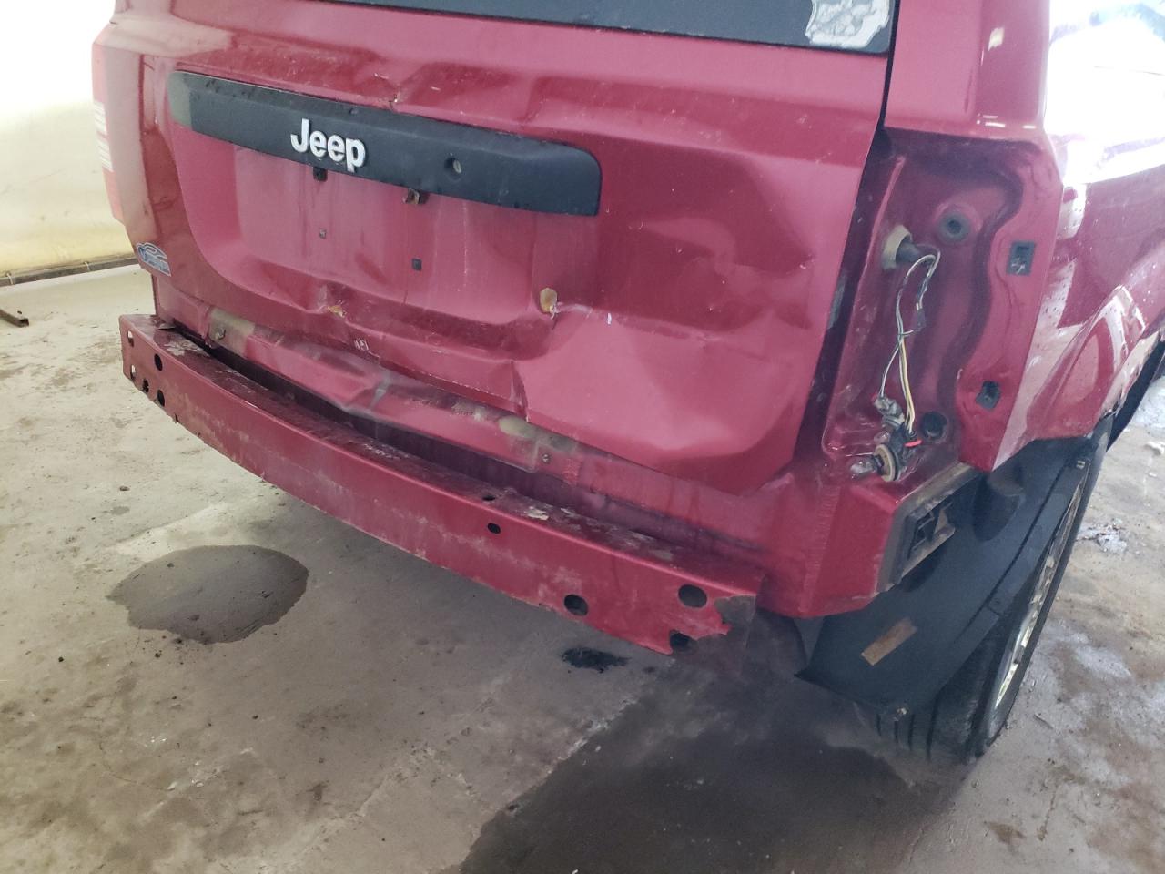 Photo 9 from auction – 2009 JEEP PATRIOT SP with VIN 1J4FT28B39D140451