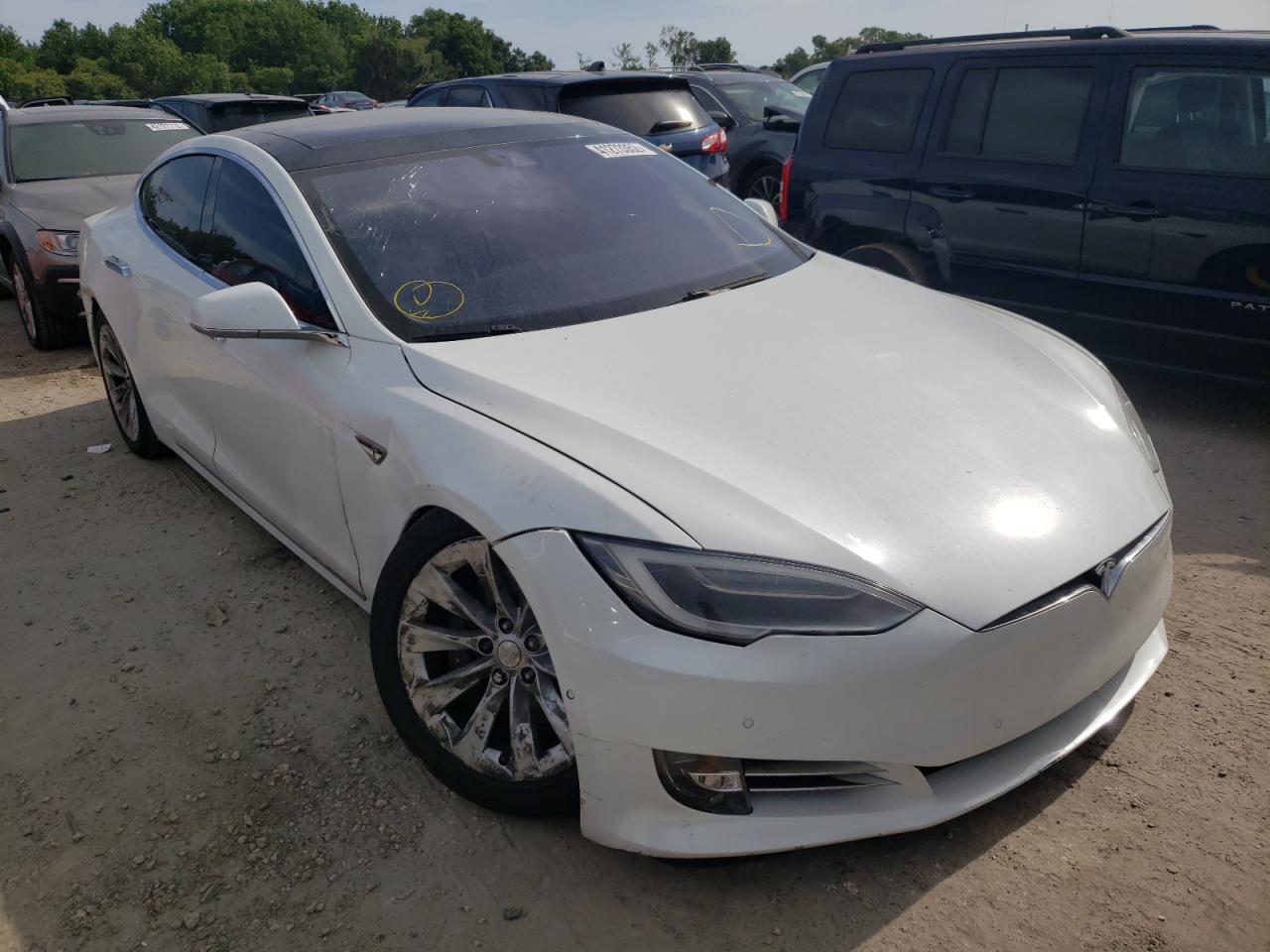 TESLA MODEL S 2016 with VIN 5YJSA1E18GF142766 - Photo from auction