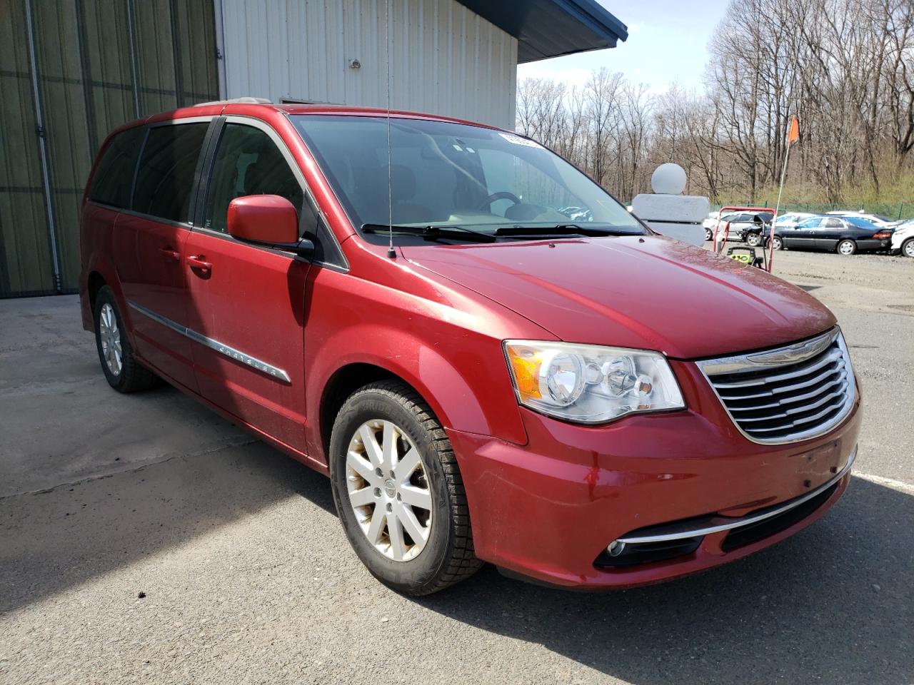 Photo 1 from auction – 2013 CHRYSLER TOWN & COU with VIN 2C4RC1BG3DR649933