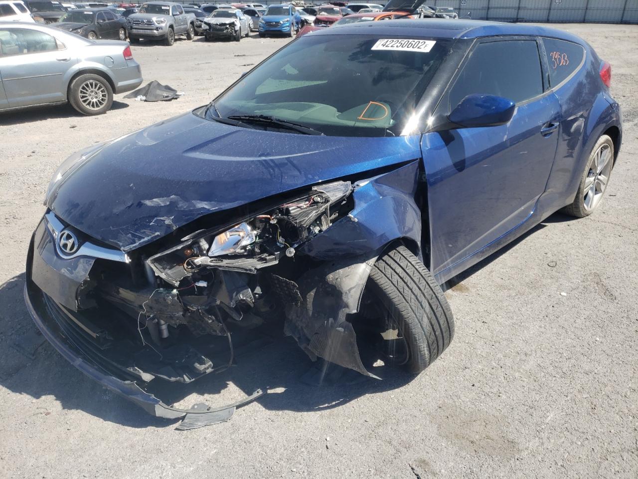 Photo 2 from auction – 2017 HYUNDAI VELOSTER with VIN KMHTC6AD9HU316232