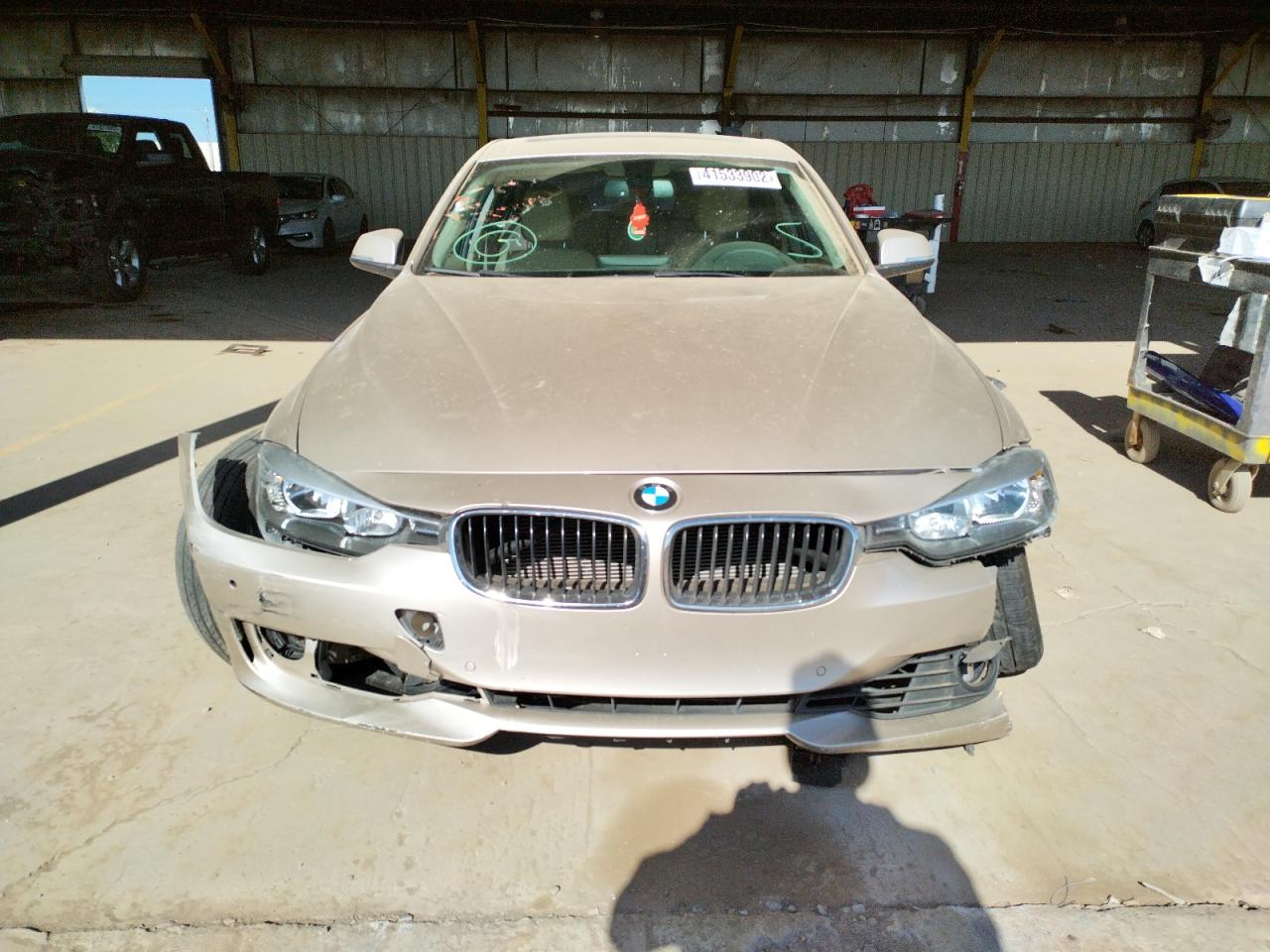 Photo 9 from auction – 2014 BMW 328 I with VIN WBA3A5C57EJ465369