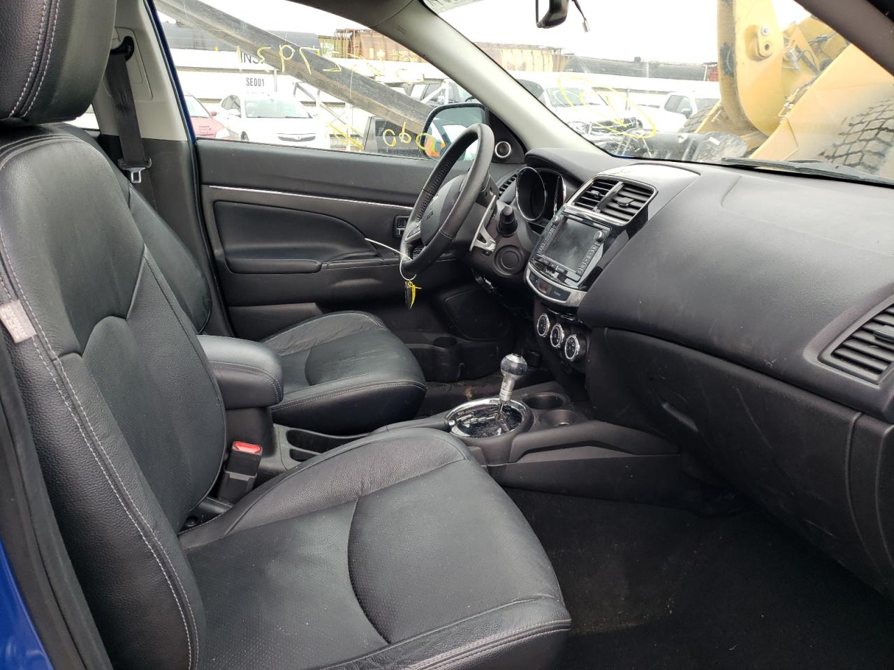 صورة رقم 5 من المزاد - 2015 MITSUBISHI OUTLANDER مع VIN 4A4AR4AU5FE005783
