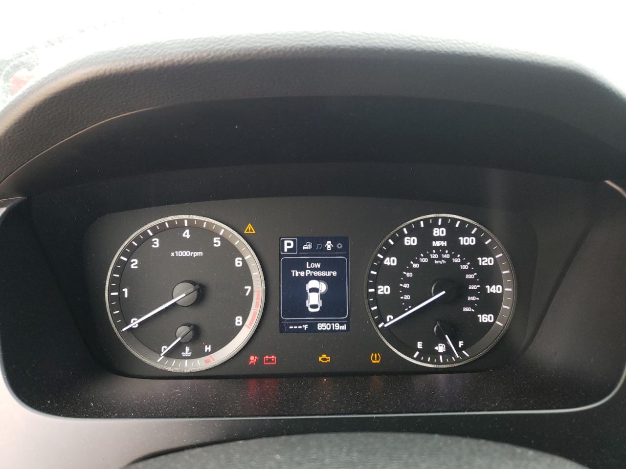 Photo 8 from auction – 2016 HYUNDAI SONATA SE with VIN 5NPE24AF3GH310862
