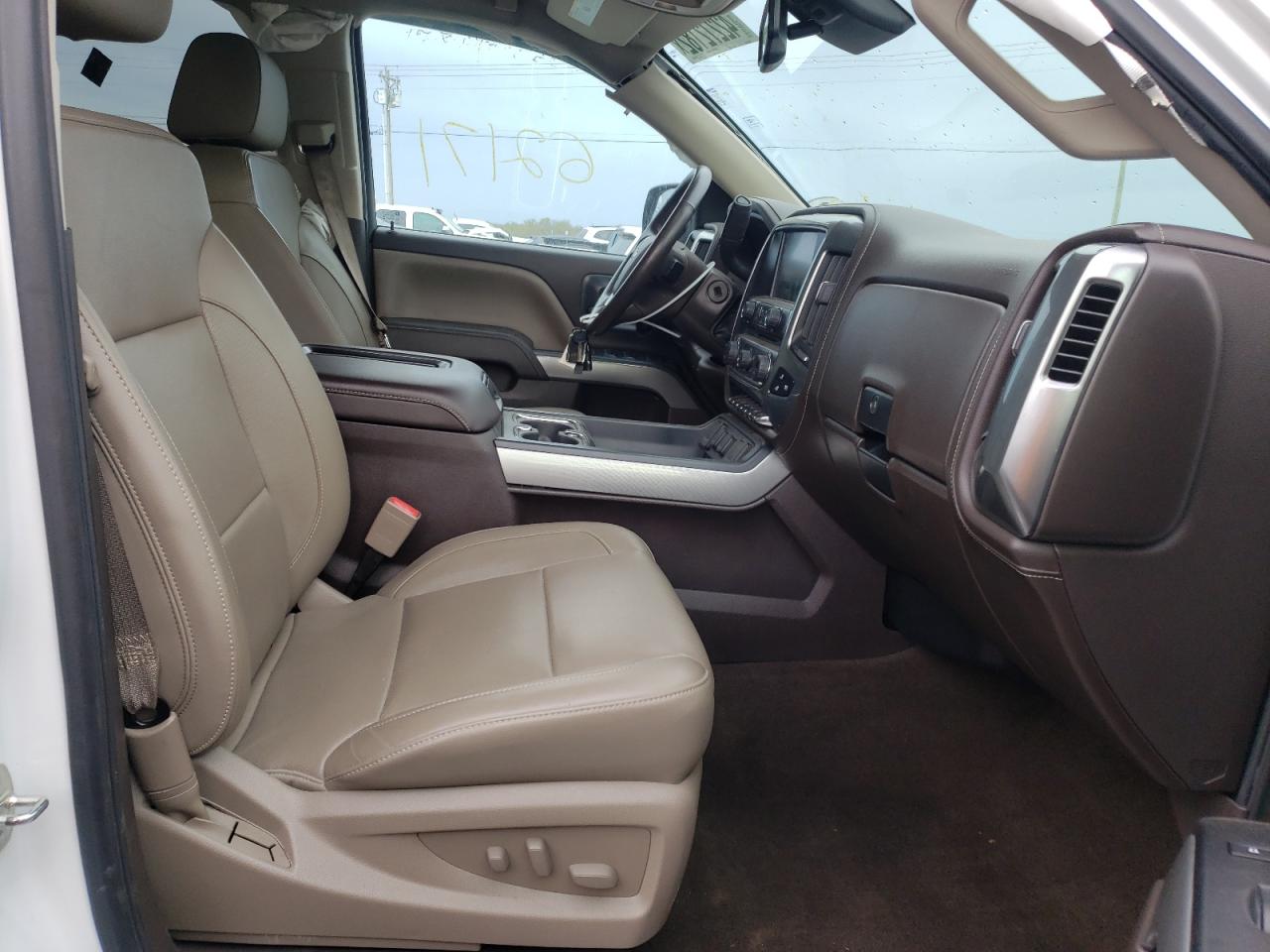 Photo 5 from auction – 2016 CHEVROLET SILVERADO with VIN 3GCUKSECXGG228197