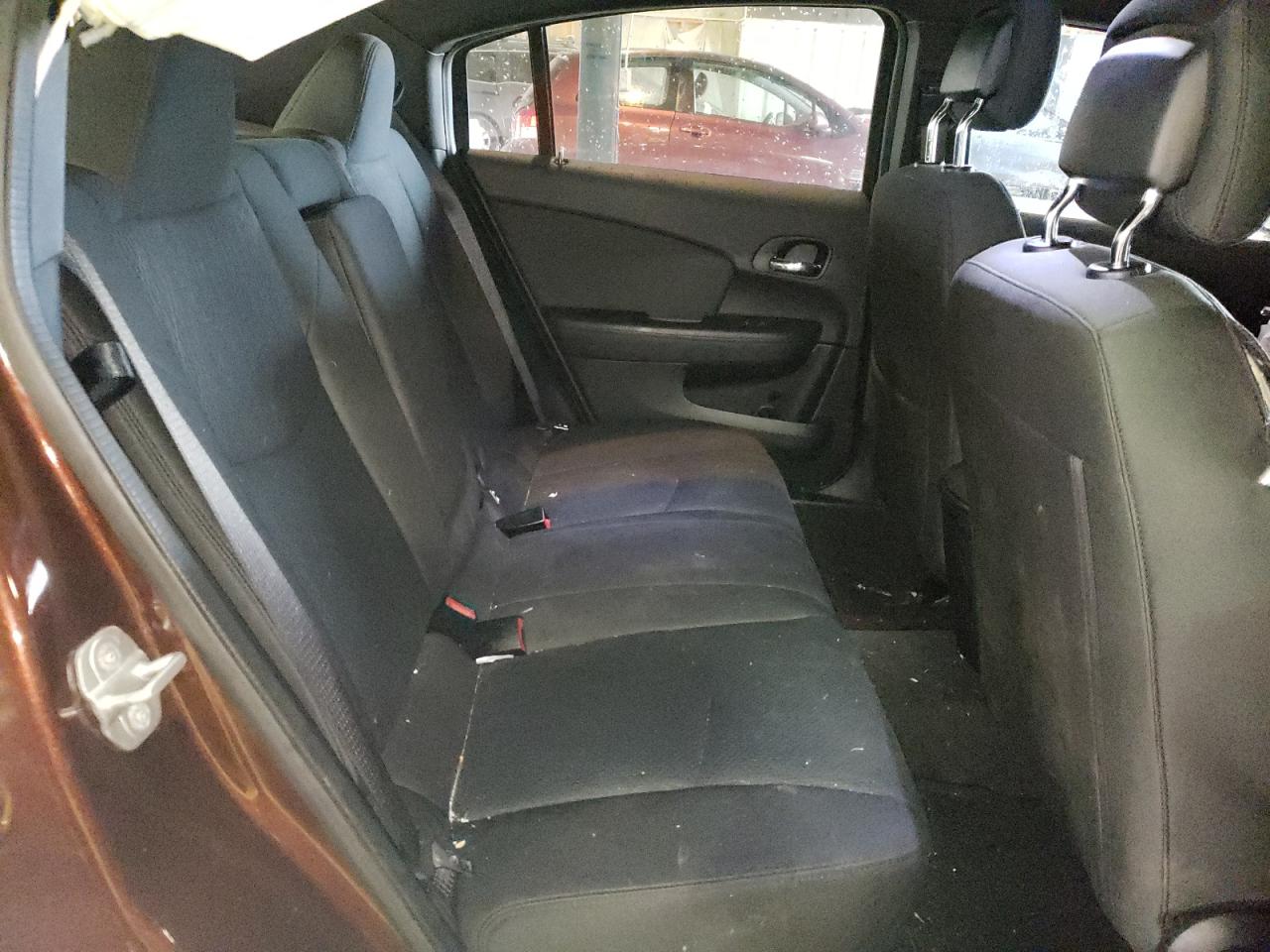 Photo 6 from auction – 2012 CHRYSLER 200 TOURIN with VIN 1C3CCBBB2CN169401