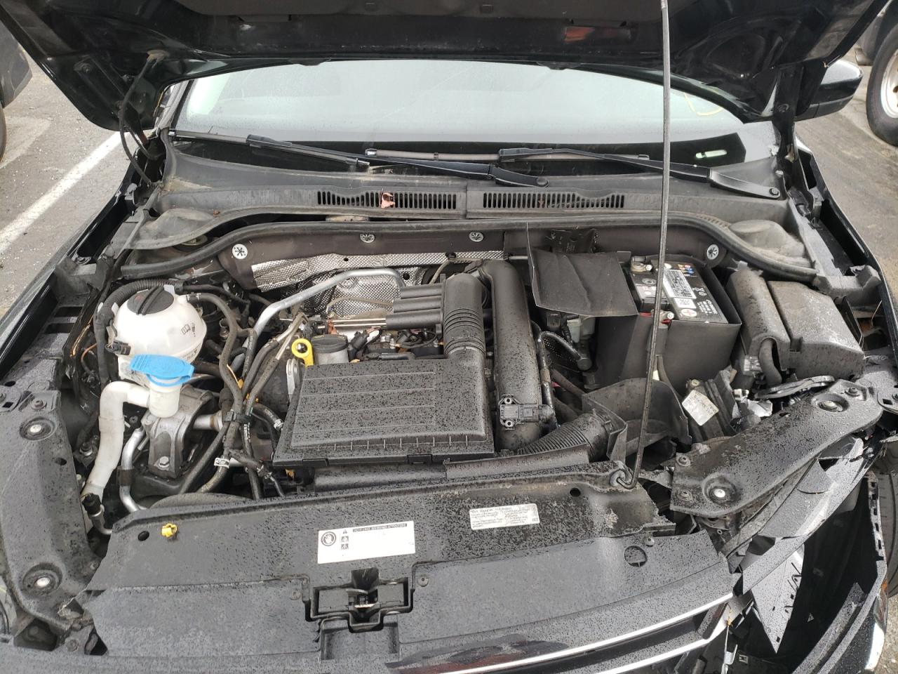 Photo 7 from auction – 2017 VOLKSWAGEN JETTA S with VIN 3VW2B7AJXHM372356