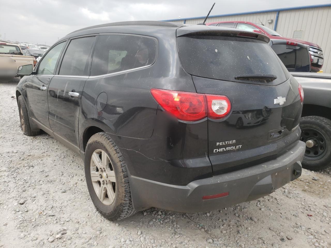Photo 3 from auction – 2010 CHEVROLET TRAVERSE L with VIN 1GNLRGED0AS114231