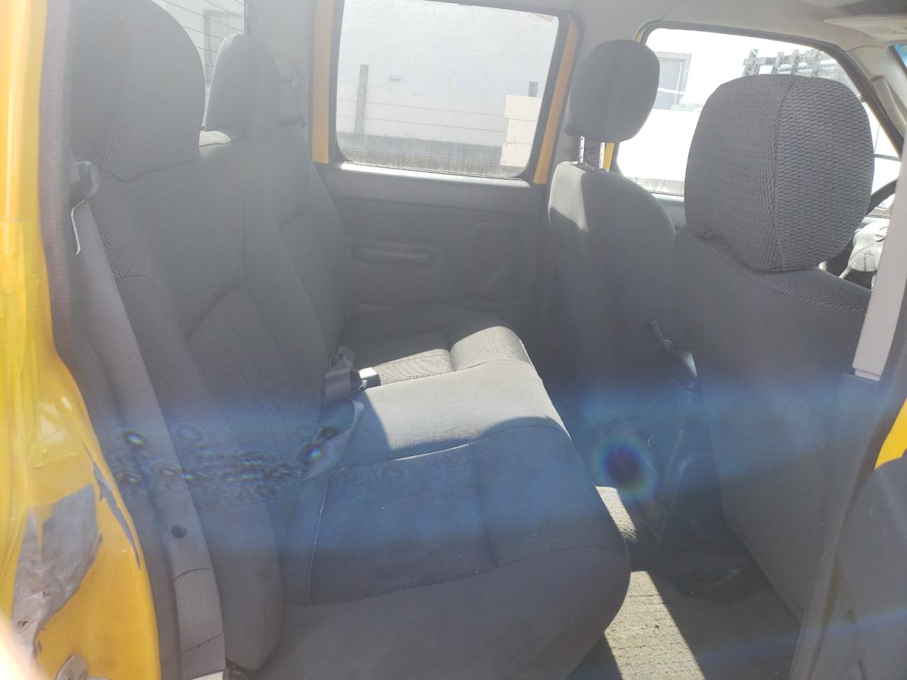 Photo 6 from auction – 2003 NISSAN FRONTIER C with VIN 1N6ED29Y53C438527
