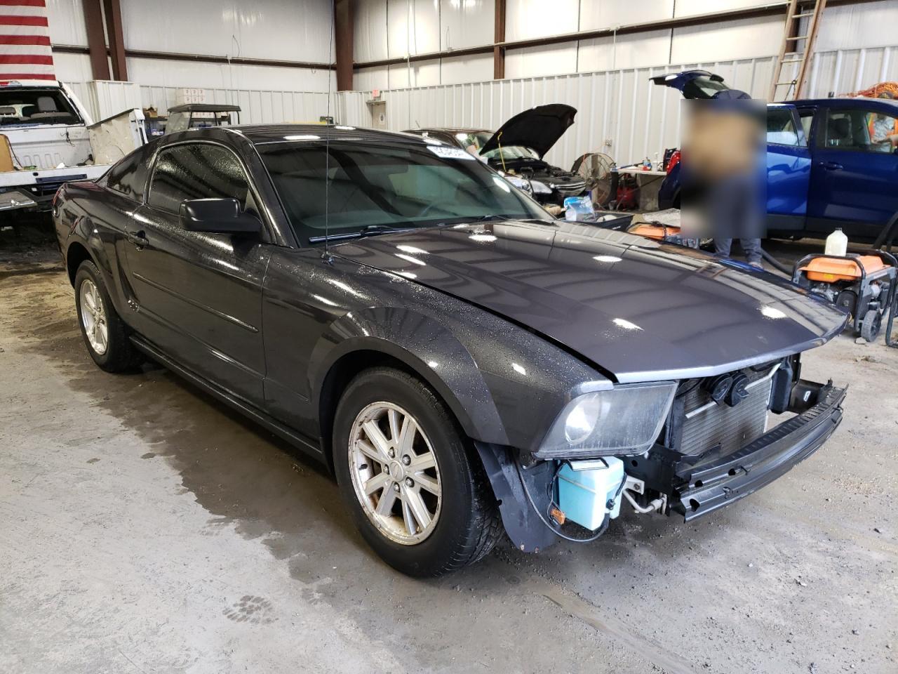FORD MUSTANG 2008 with VIN 1ZVHT80N085155485 - Photo from auction