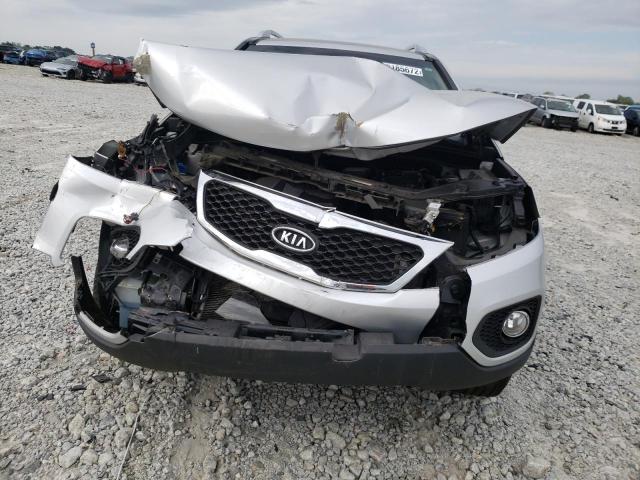 Photo 9 from auction – 2011 KIA SORENTO EX with VIN 5XYKU4A26BG001591
