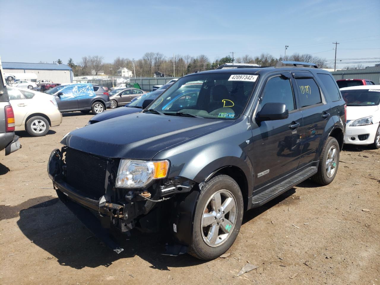 Photo 2 from auction – 2008 FORD ESCAPE LIM with VIN 1FMCU94158KB35799