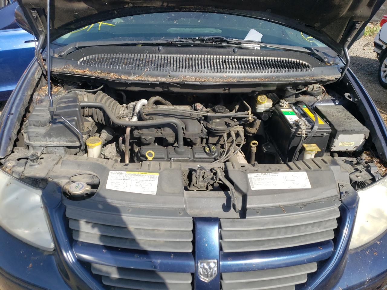 Photo 7 from auction – 2006 DODGE GRAND CARA with VIN 2D8GP44L46R607704