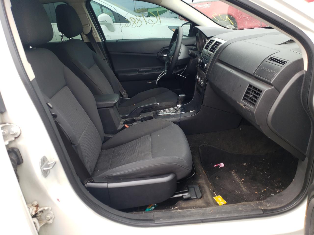 Zdjęcie 5 z aukcji – 2010 DODGE AVENGER SX z VIN 1B3CC4FB5AN174351