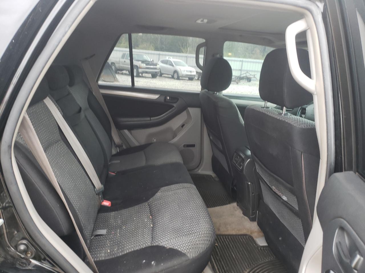 Photo 6 from auction – 2006 TOYOTA 4RUNNER SR with VIN JTEBT14R060058404
