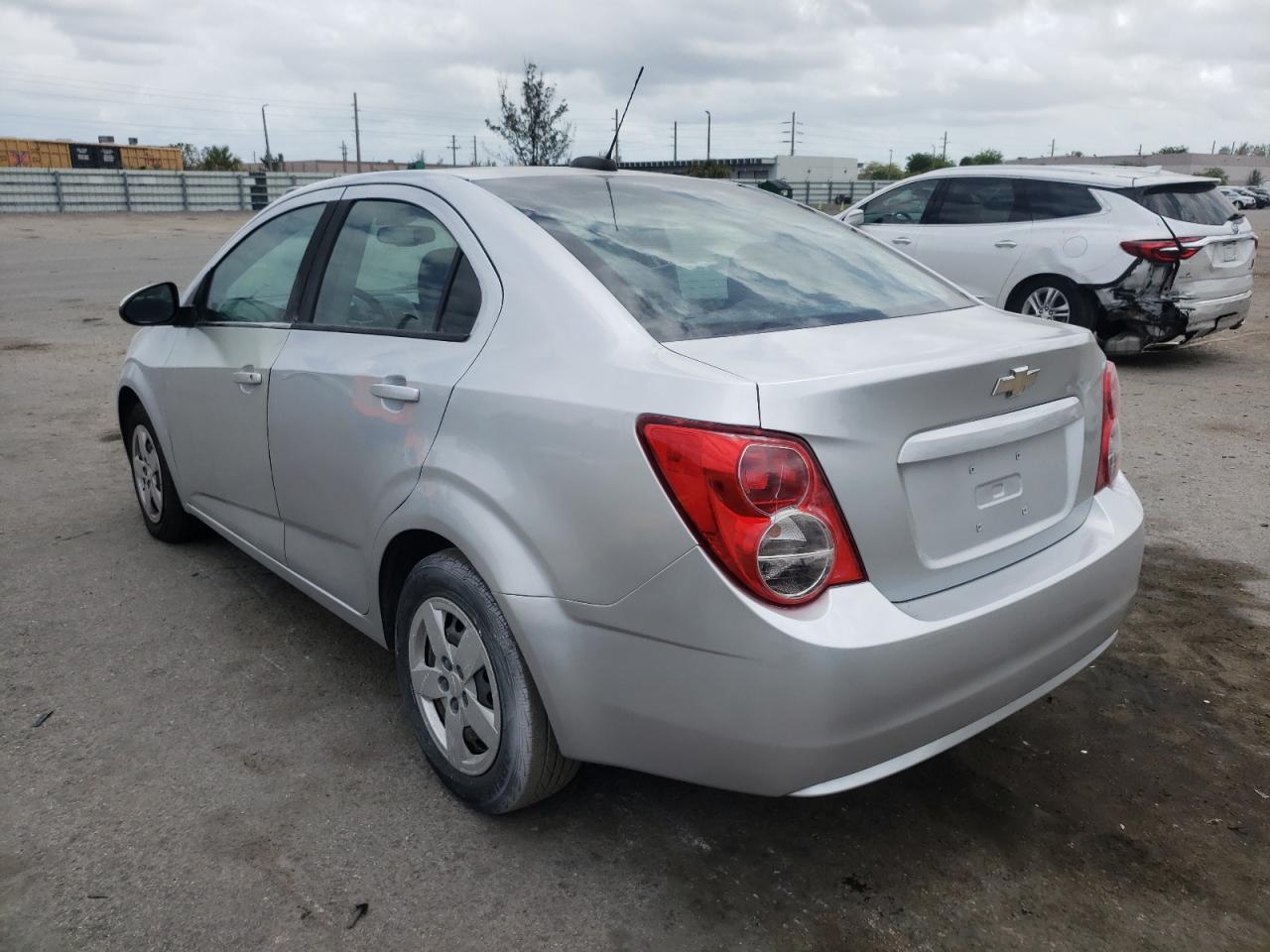 Photo 3 from auction – 2015 CHEVROLET SONIC LS with VIN 1G1JA5SH4F4139382