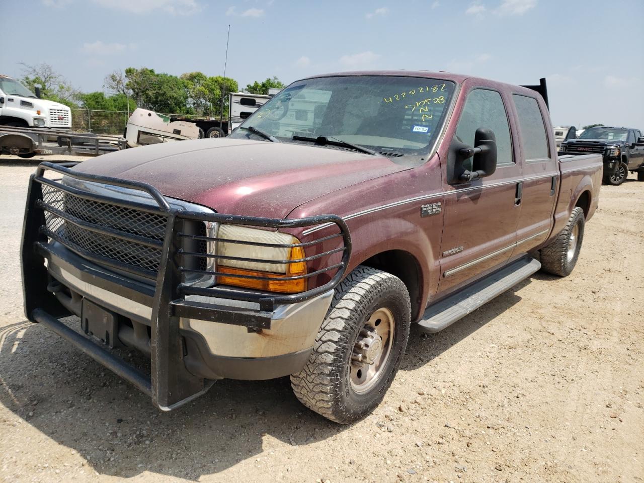 Photo 2 from auction – 2000 FORD F250 SUPER with VIN 1FTNW20F0YEB22862