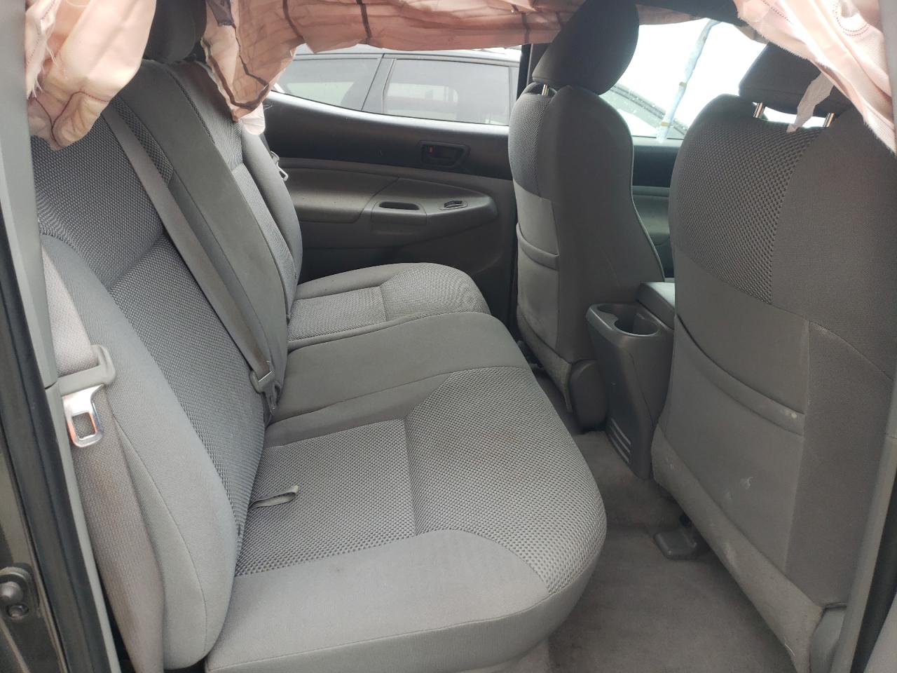 Photo 6 from auction – 2010 TOYOTA TACOMA DOU with VIN 3TMLU4EN5AM045561