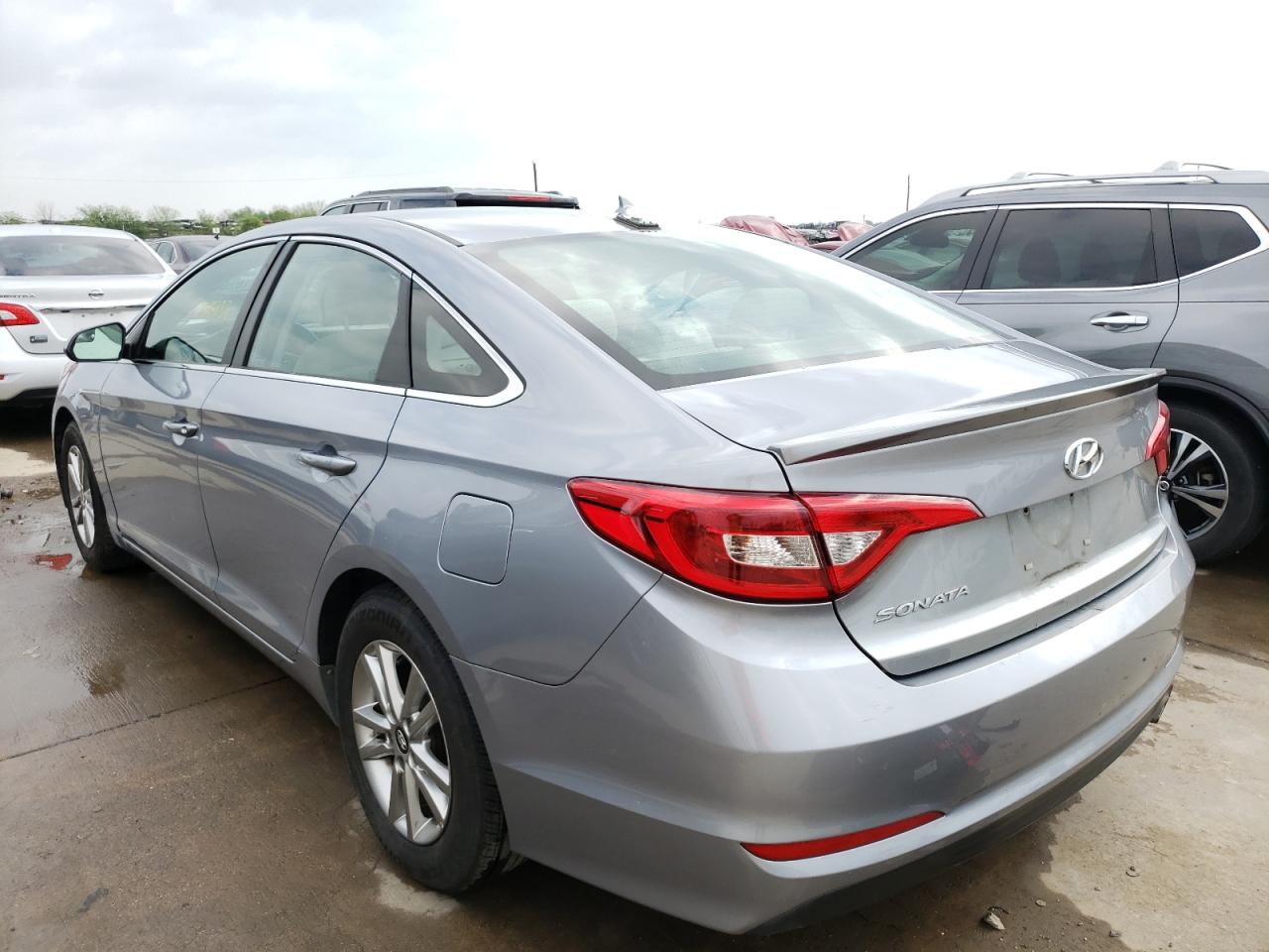 Photo 3 from auction – 2017 HYUNDAI SONATA SE with VIN 5NPE24AF7HH472270