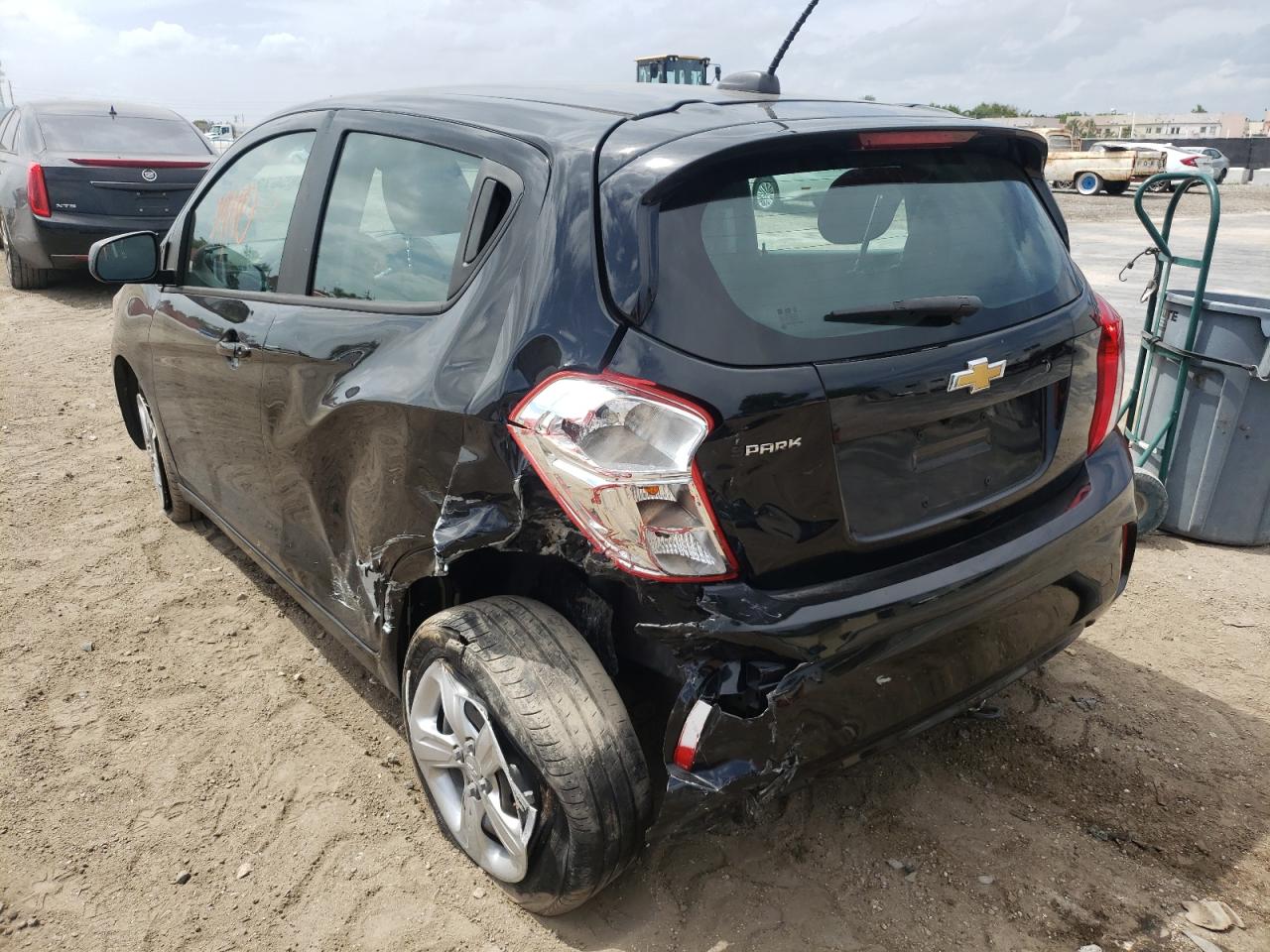 Photo 3 from auction – 2020 CHEVROLET SPARK LS with VIN KL8CB6SA2LC427739
