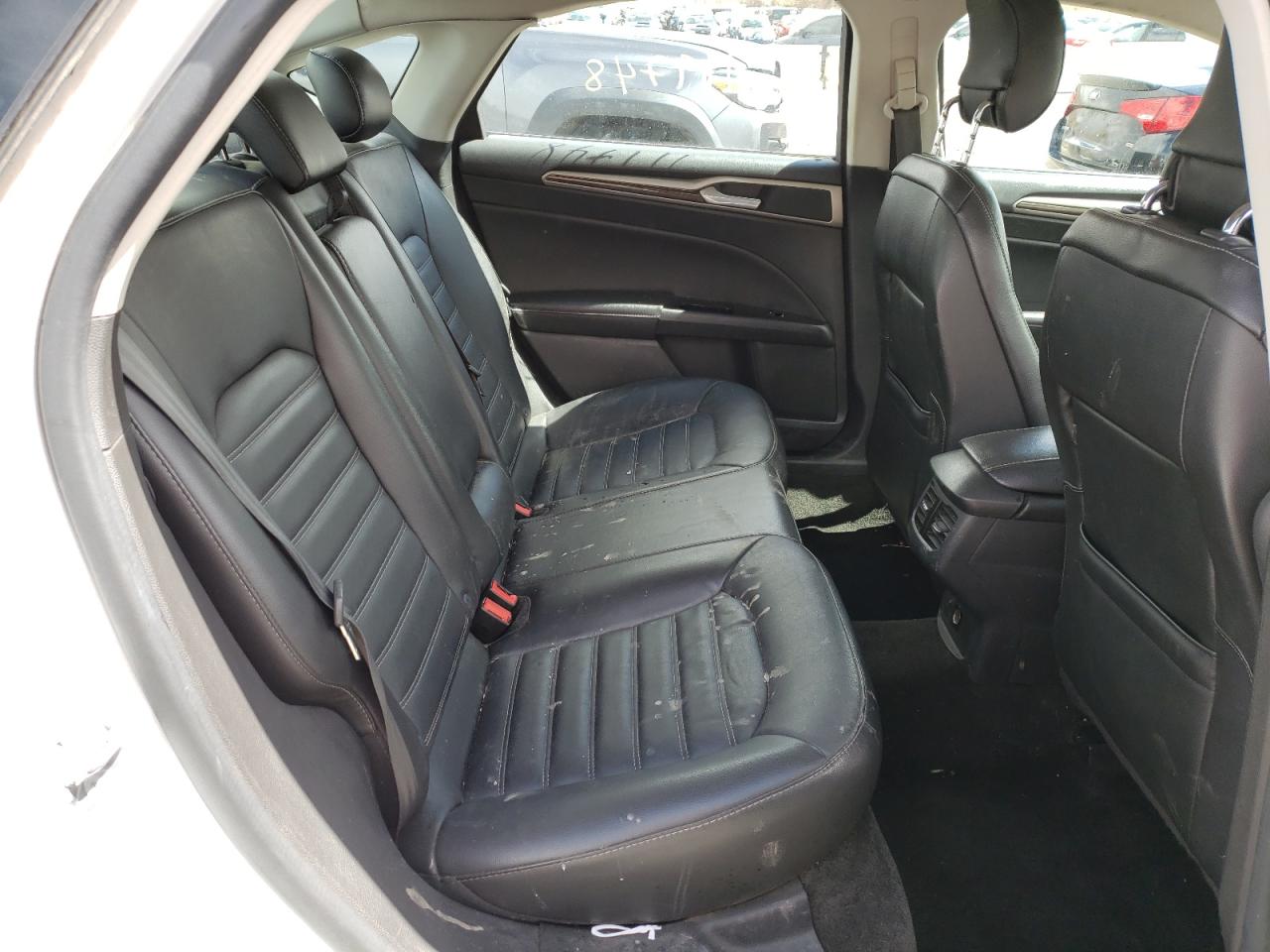 Photo 6 from auction – 2015 FORD FUSION SE with VIN 3FA6P0HD0FR145468