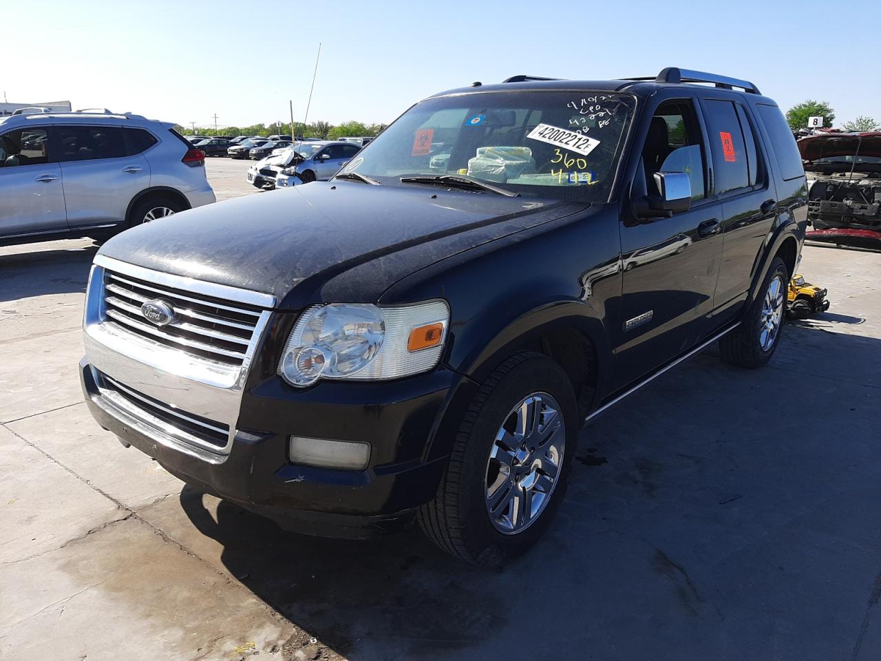 Photo 2 from auction – 2008 FORD EXPLORER L with VIN 1FMEU65EX8UA49112