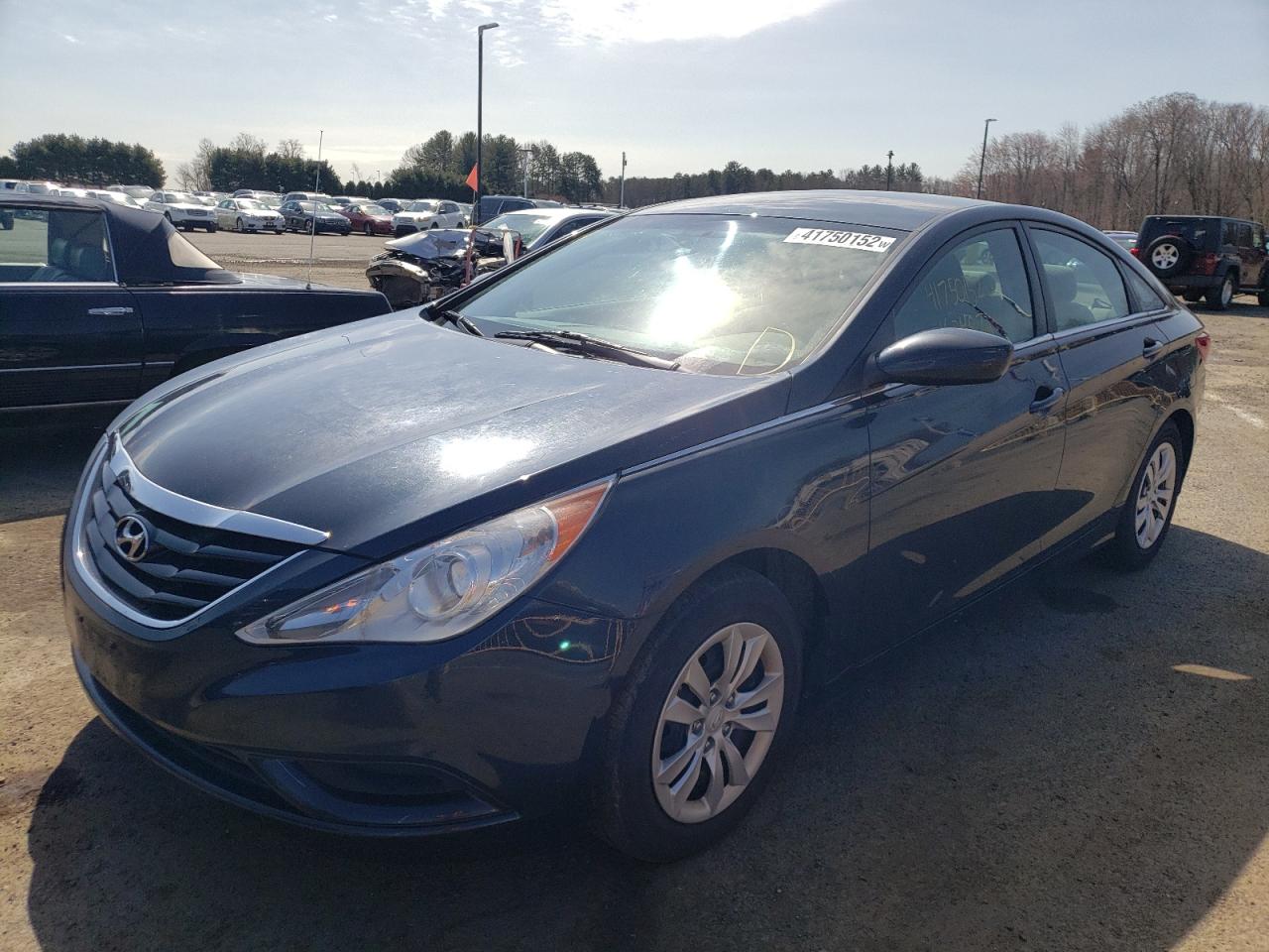 Photo 2 from auction – 2011 HYUNDAI SONATA GLS with VIN 5NPEB4AC1BH203405