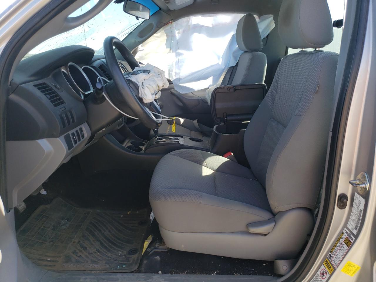Photo 5 from auction – 2014 TOYOTA TACOMA with VIN 5TFPX4EN1EX022593