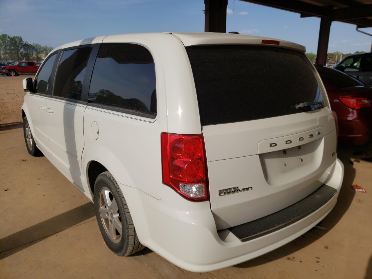 Photo 3 from auction – 2011 DODGE GRAND CARA with VIN 2D4RN3DG5BR752810
