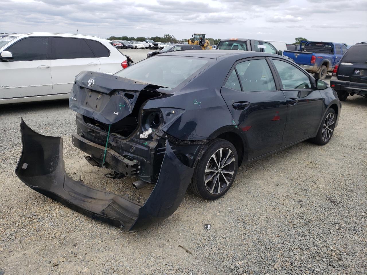 Photo 4 from auction – 2018 TOYOTA COROLLA L with VIN 2T1BURHE5JC096040