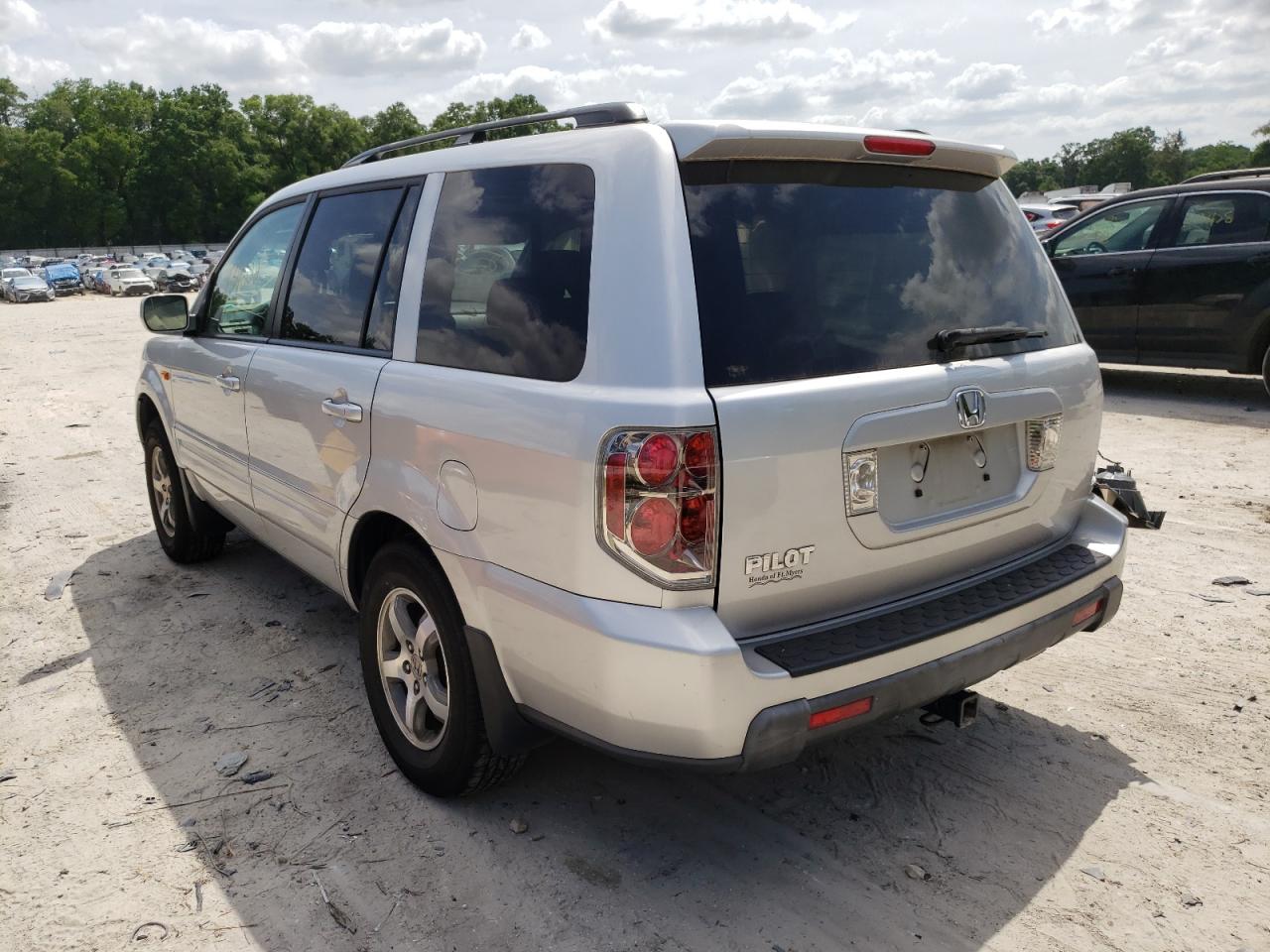 Photo 3 from auction – 2008 HONDA PILOT SE with VIN 5FNYF28338B021837
