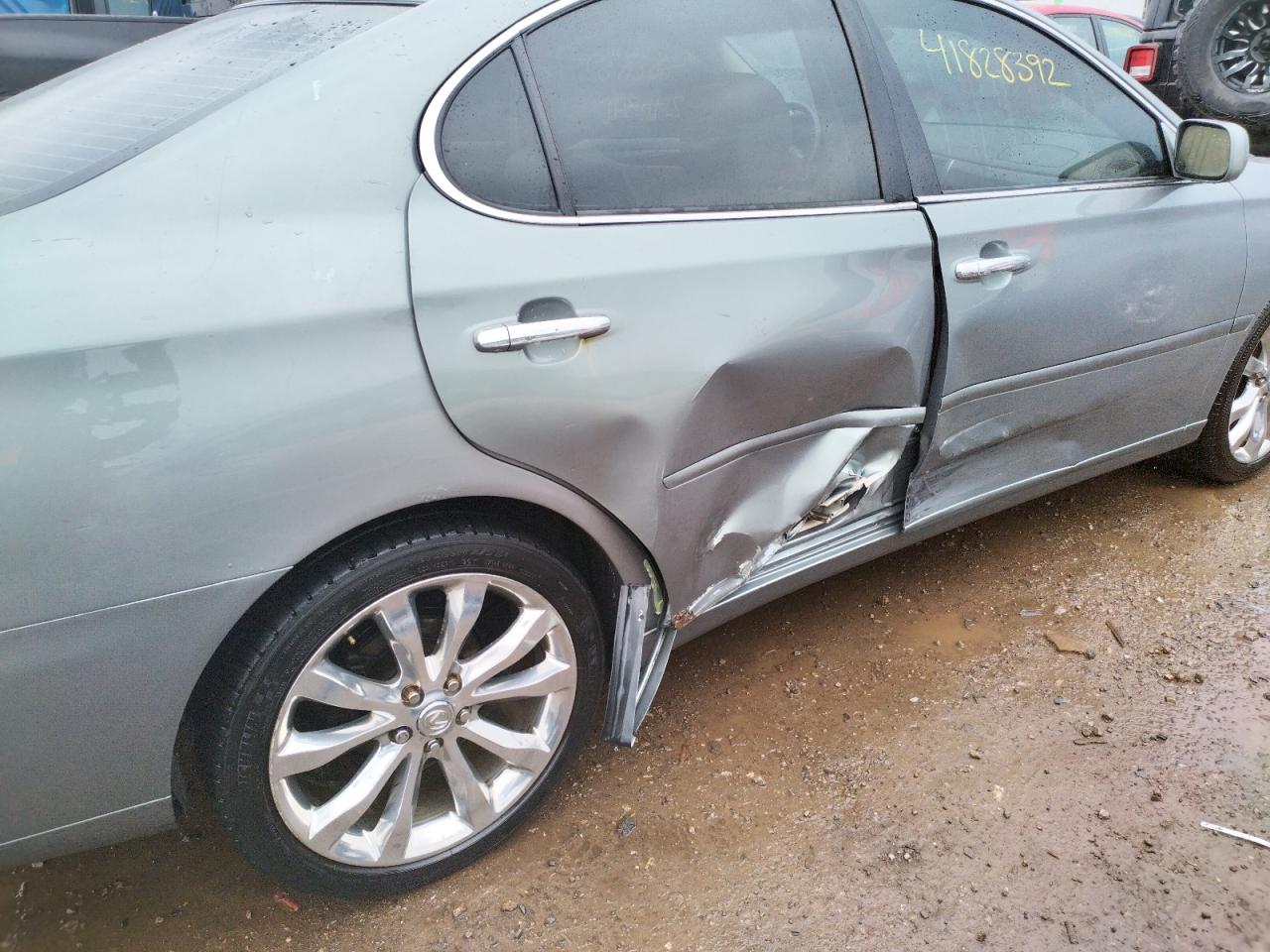 Photo 9 from auction – 2003 LEXUS ES 300 with VIN JTHBF30G836008062