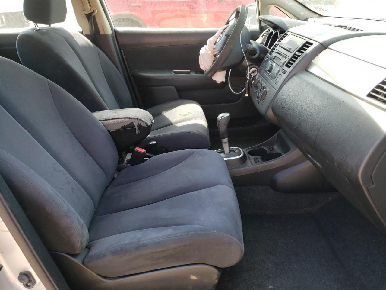 Photo 5 from auction – 2009 NISSAN VERSA S with VIN 3N1BC13E39L398093