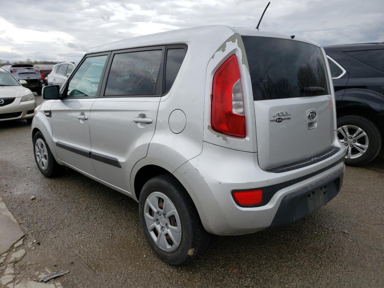 Photo 3 from auction – 2012 KIA SOUL with VIN KNDJT2A50C7478142