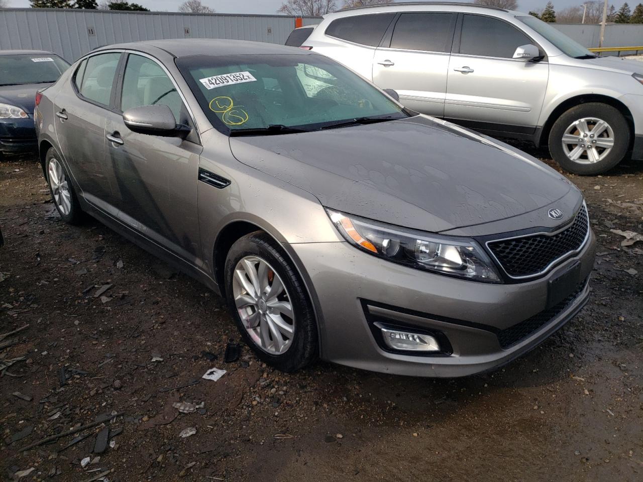 KIA OPTIMA EX 2015 с VIN 5XXGN4A79FG357879 - Фото с аукциона