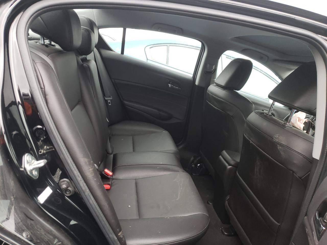 Photo 6 from auction – 2018 ACURA ILX SPECIA with VIN 19UDE2F40JA001798